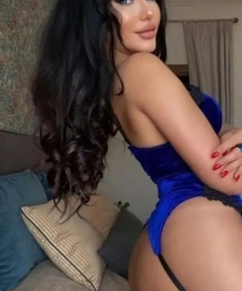 Живу в Москве и готова устроить для тебя незабываемое свидание. Мои услуги включают в себя горячий эротический массаж, эксперименты в постели, фетиш и многое другое 😏 С меня гарантирована атмосфера расслабления, безопасности и конфиденциальности. Посмотри мои фото, которые подчеркивают мою привлекательность, а также читай отзывы, чтобы убедиться в моей безупречной репутации. Со мной ты будешь наслаждаться каждой секундой нашей встречи, оставив все свои заботы позади. Не медли, дай себе большое удовольствие и свяжись со мной прямо сейчас. Встреча со мной станет яркой главой в твоей жизни, уверяю 😉💋 6400, 25 лет